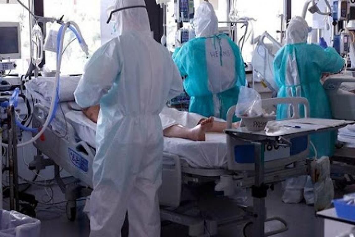 Rosario: con un pico de contagios, advierten que el sistema de salud está "tensionado"