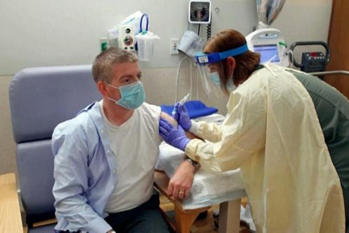 La desinformación podría lograr que la gente rechace las vacunas para el COVID-19