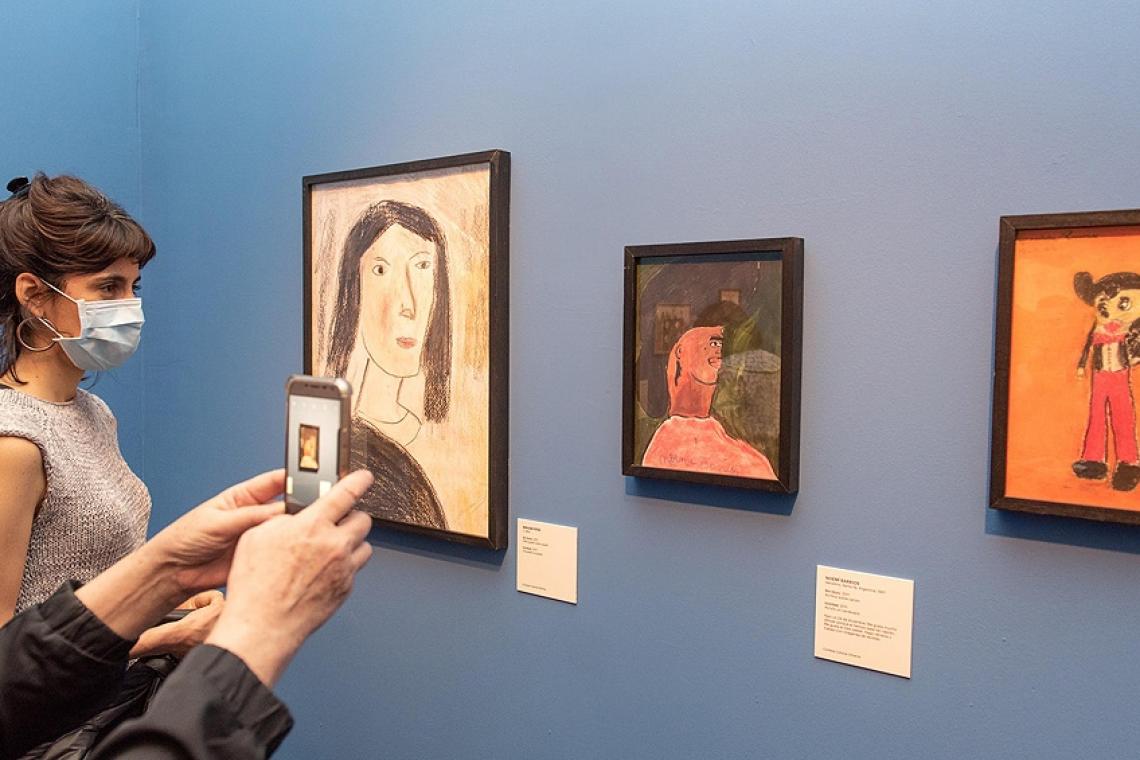 Claudia Del Río: "Se hace un merchandising de la relación entre el arte y la locura"