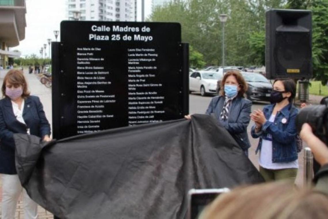 Se señalizarán más espacios del Programa de Señalética de Marcas de Memoria