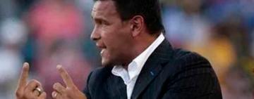Gamboa se fue de Newell's, que buscará a Heinze o Berizzo