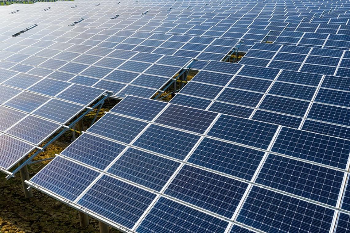 Entre las energías limpias, el sol asoma en punta