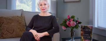 Isabel Allende: "Uno es vulnerable por los secretos que guarda, no por los que cuenta"