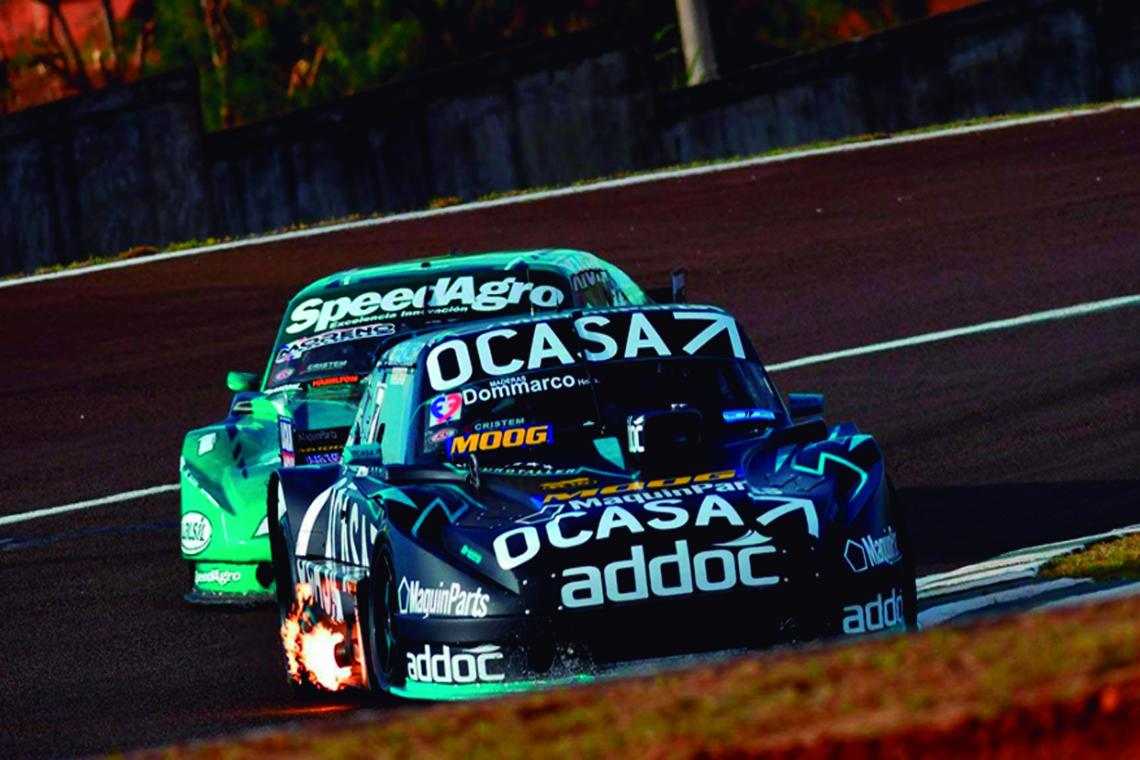 Leonel Pernía se impuso en el TC 2000 en Rosario