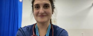 Enfermería, la profesión que en situaciones de extrema vulnerabilidad "no te pone límites"