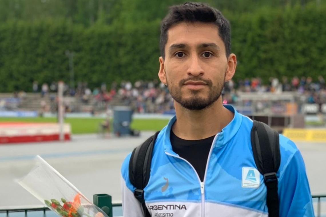Carlos Layoy obtuvo la medalla de oro de salto en alto en Finlandia