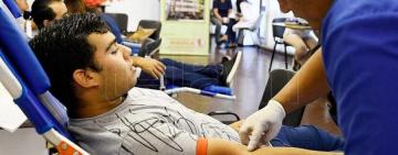 Los bancos de sangre recuperan los niveles prepandémicos en Argentina