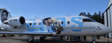 EL AVIÓN “TANGO D10S” QUE HOMENAJEA A MARADONA PUEDE VISITARSE EN ROSARIO