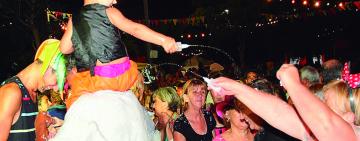 Los bailes de Carnaval llegan a zona norte