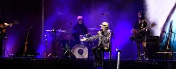 Joaquín Sabina cerró su gira argentina con impecable show en el autódromo de Rosario