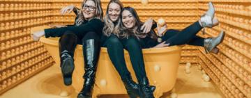 "Estar con amigos nos salva... Genera endorfinas, que son el mejor medicamento antidepresivo. Y es gratis"