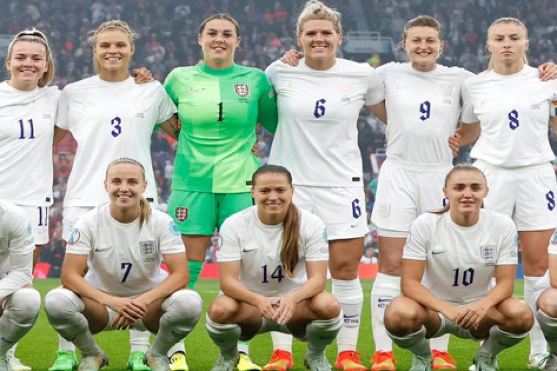 Las jugadoras de Inglaterra, pidieron no jugar el Mundial con pantalonetas blancas