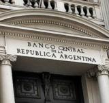 El Banco Central compró US$142 millones y el dólar bursátil superó la barrera de $1.000