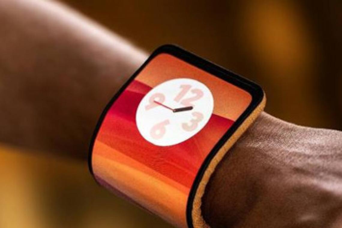 La evolución de la tecnología el celular enrollable de Motorola