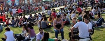 Galpón 11 y CEC ofrecen un amplio conjunto de propuestas culturales con vista al río