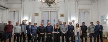 La Municipalidad reconoció a los clubes locales que serán parte de los Jadar Rosario 2025