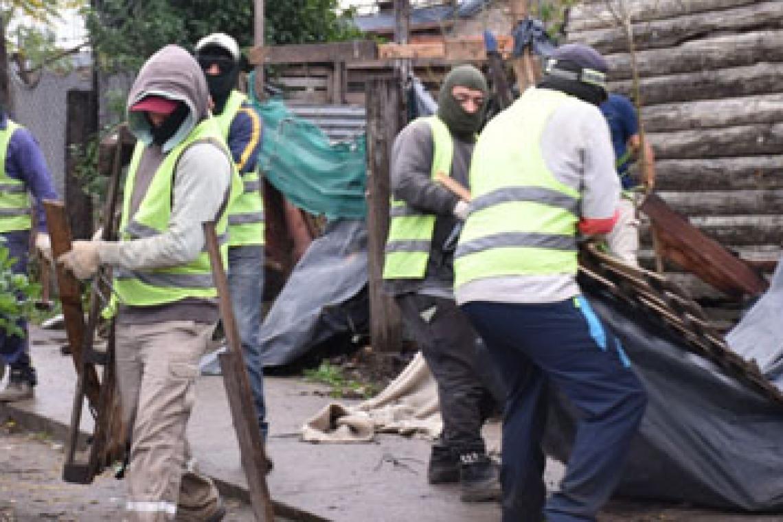 Provincia lleva derribados 75 búnkeres de venta de drogas: hoy terminó con otro en Rosario