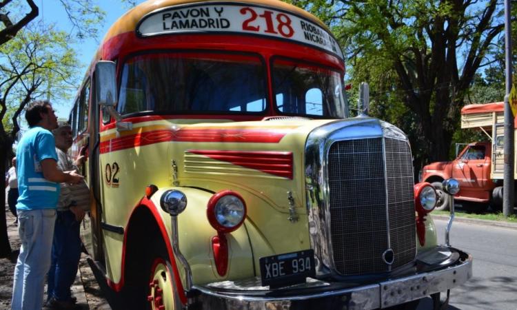 Este sábado la muestra itinerante '300 años de movilidad' estará en el Parque de la Bandera 