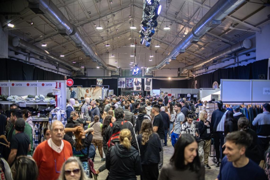 Récord en Rosario: 140 mil personas y casi $2.000 millones en ventas en el Outlet