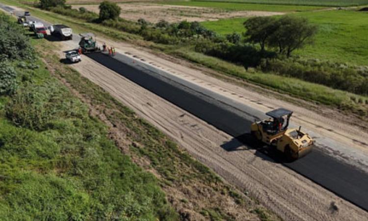 El Gobierno de la provincia de Santa Fe avanza con un amplio plan de reparación y mantenimiento de la red vial