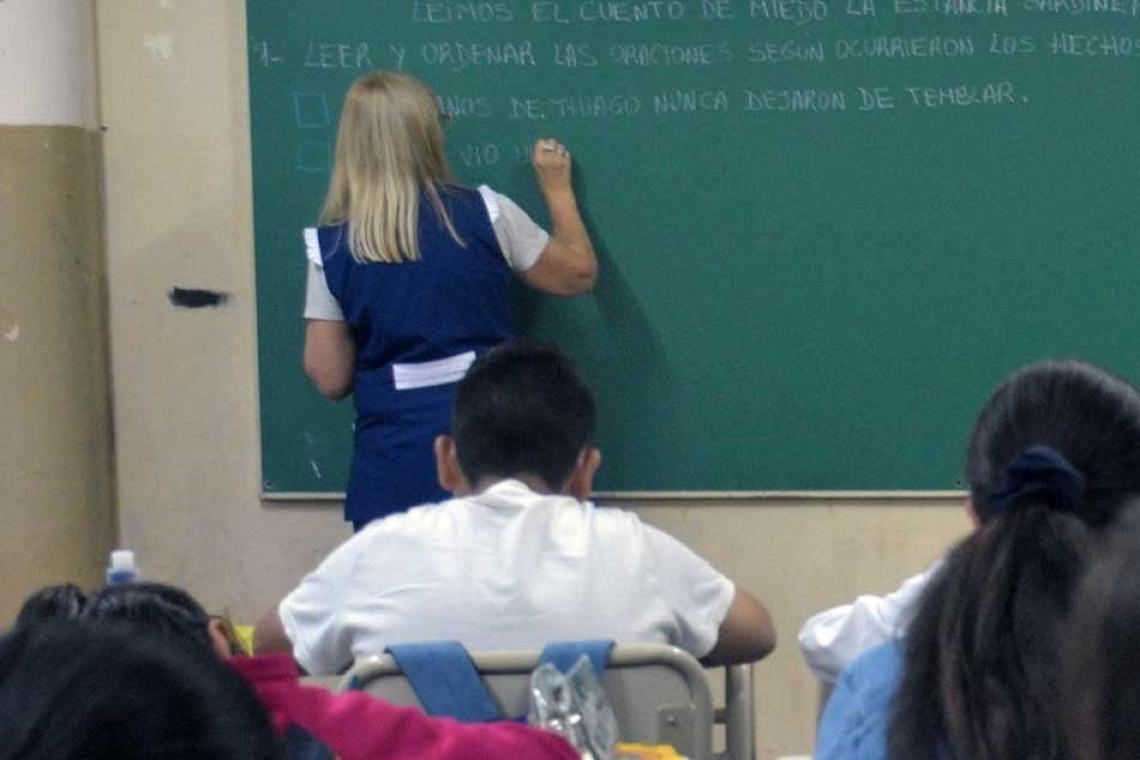 Asistencia Perfecta: más de 66 mil trabajadores escolares cobran el incentivo de marzo