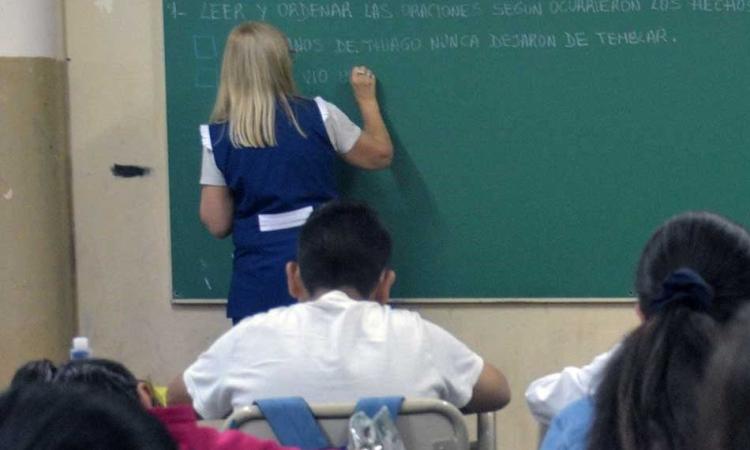 Asistencia Perfecta: más de 66 mil trabajadores escolares cobran el incentivo de marzo