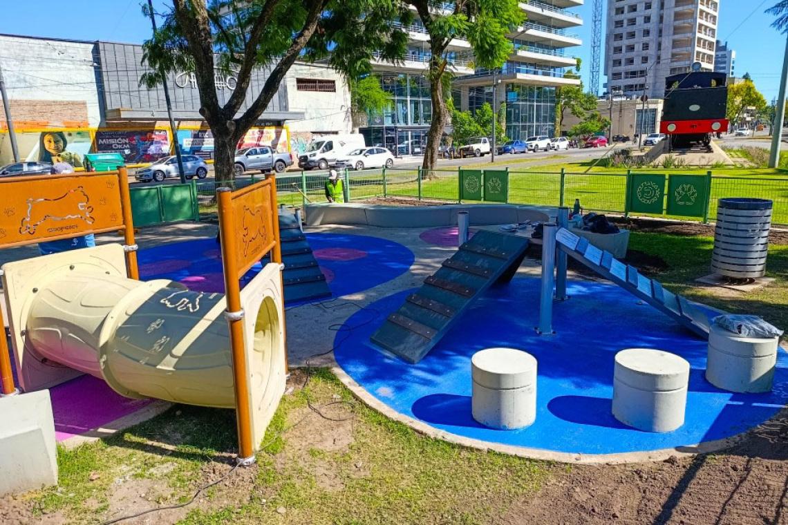 Rosario inaugura su primera plaza exclusiva para perros en Pichincha
