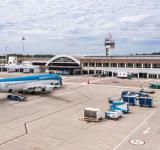 Rosario: intentaron tener relaciones en un avión y terminaron detenidos por exhibicionismo