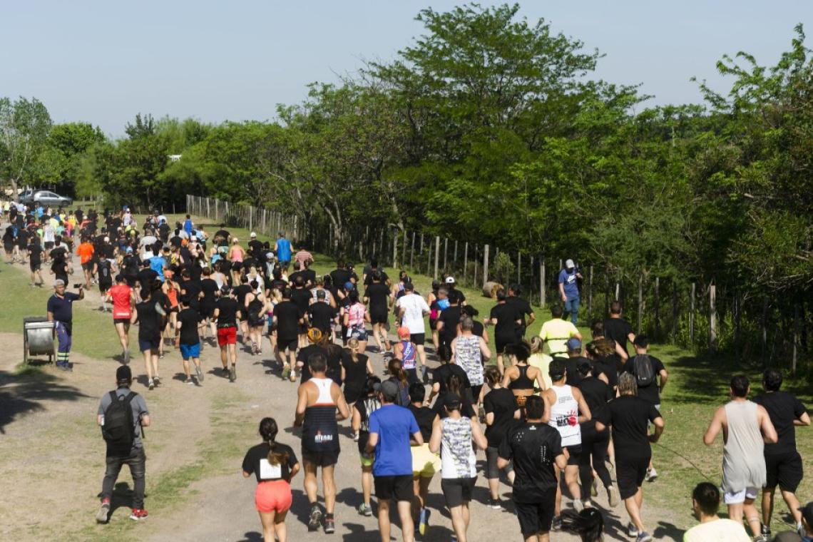 Rosario corre: el Maratón del Bosque celebra sus 10 años con una edición sustentable y récord de participantes