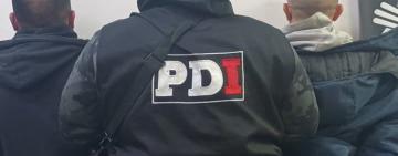 Dos detenidos y dos vehículos secuestrados tras una entrega controlada en el centro de Rosario