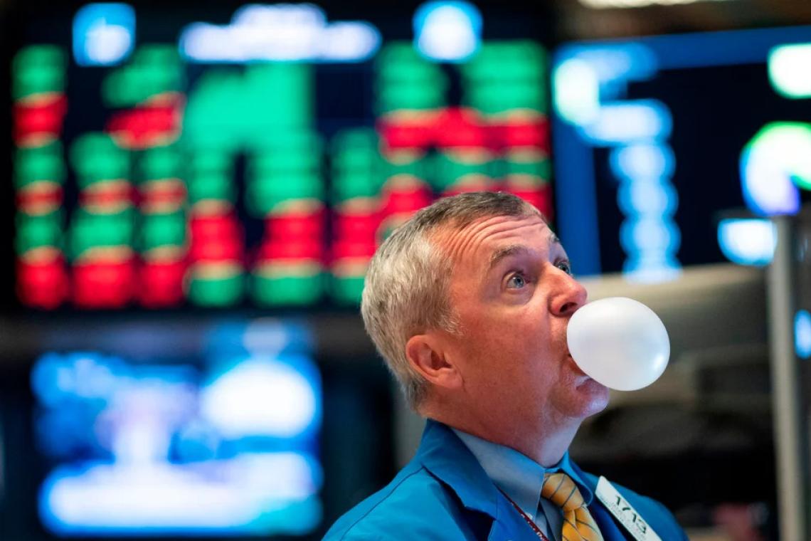 Fuerte rally financiero: las acciones argentinas se dispararon en Wall Street y el riesgo país cayó a mínimos de siete años