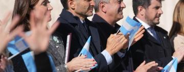 Villarruel volvió a marcar distancia con Milei y cuestionó la presencia de Adorni en el acto por el Día de la Bandera