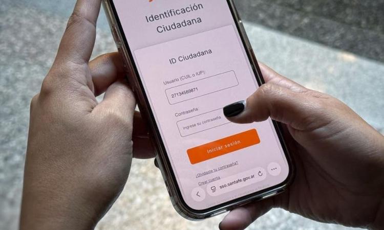 Santa Fe deja atrás el papel y digitaliza por completo la administración pública