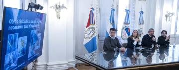 Rosario pone en marcha un histórico plan de obras subterráneas para mejorar los servicios