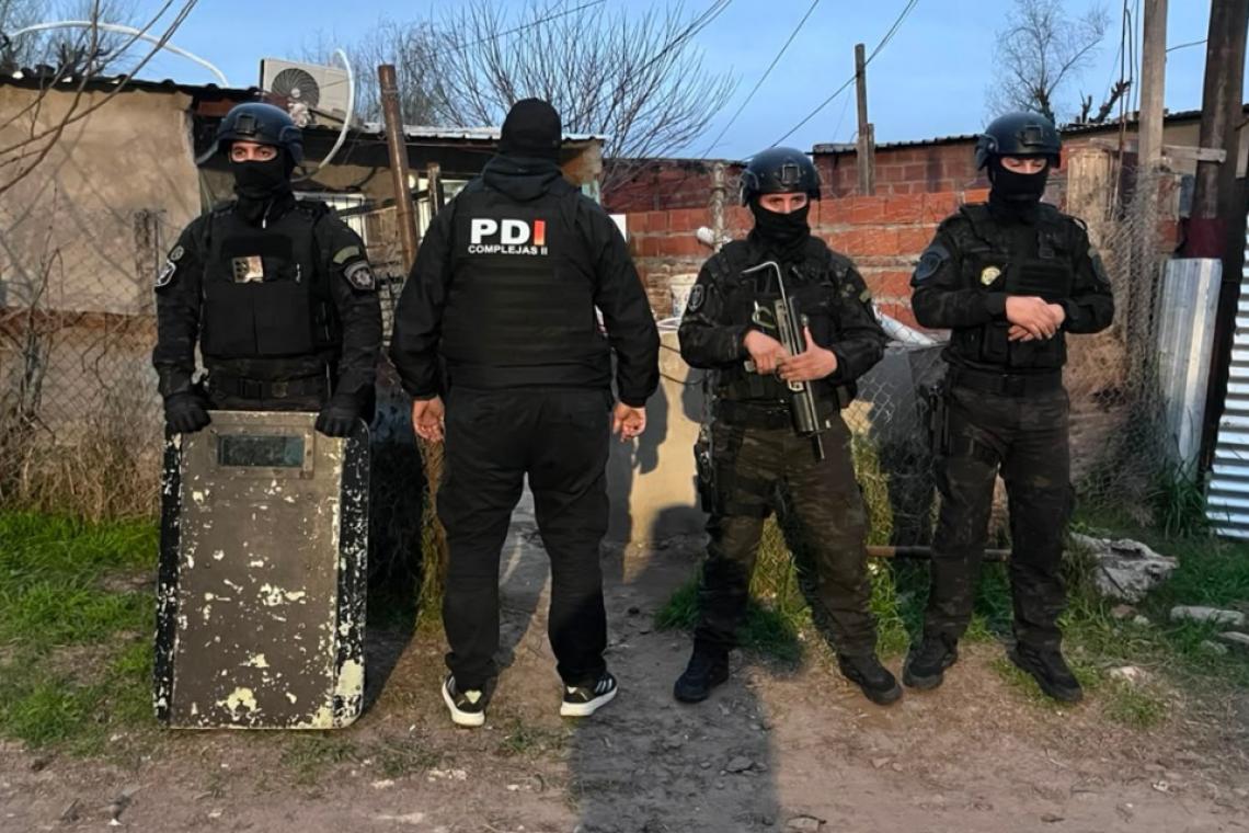 Golpe al microtráfico: 12 allanamientos en Rosario y Villa Gobernador Gálvez