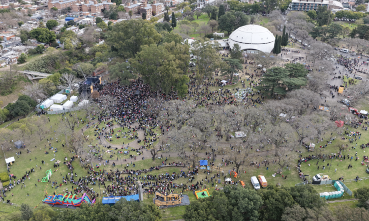 ReDi convocó a 50 mil personas y convirtió al Parque Urquiza en una gran fiesta de las infancias