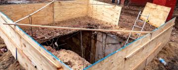 Hallazgo histórico bajo la Plaza de la Cooperación: aparecieron antiguos sótanos durante las obras