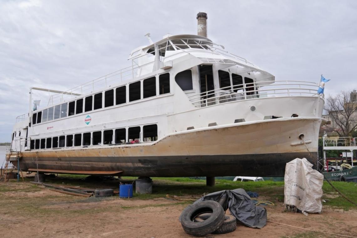 El histórico Barco Ciudad de Rosario avanza con su restauración y volvería a navegar en noviembre