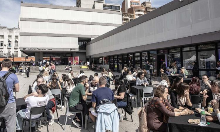 CROMA abre una vidriera para el nuevo arte rosarino en el Fontanarrosa