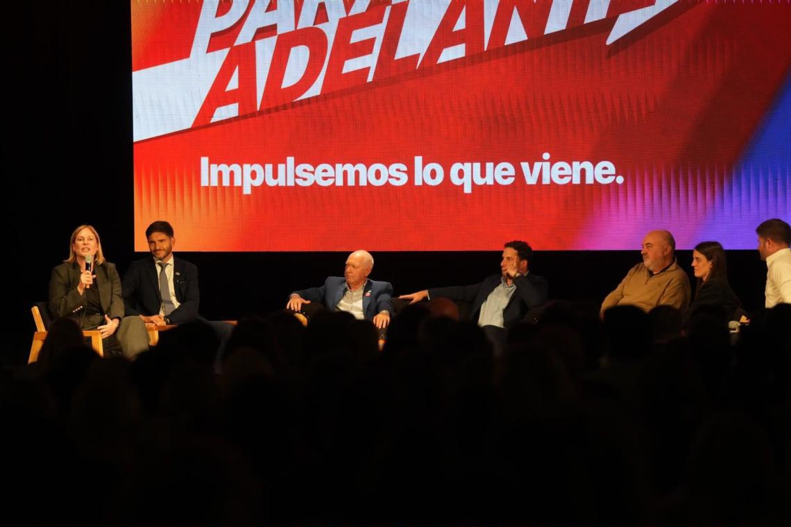 Pullaro pidió no conformarse y acelerar las transformaciones que faltan en Santa Fe
